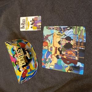 The Beatles Yellow Submarine glasses Case with cleaning cloth.